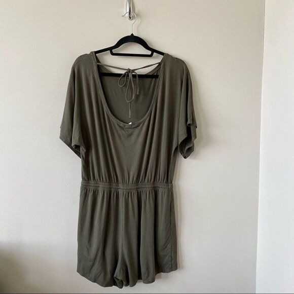 Gap -Olive Green Tie Back Romper - Picture 2 of 12